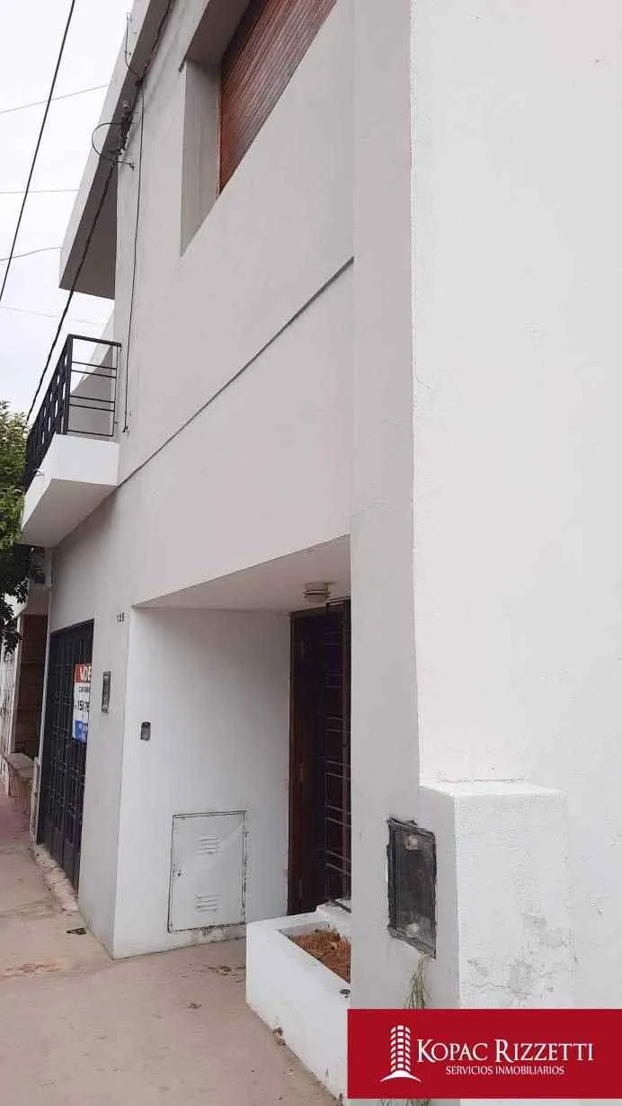 COFICO (JUAN BAUTISTA BUSTOS 125) - VENTA CASA 3 DORMITORIOS