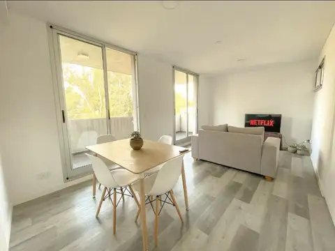 Casa en Alquiler en Centro, Funes