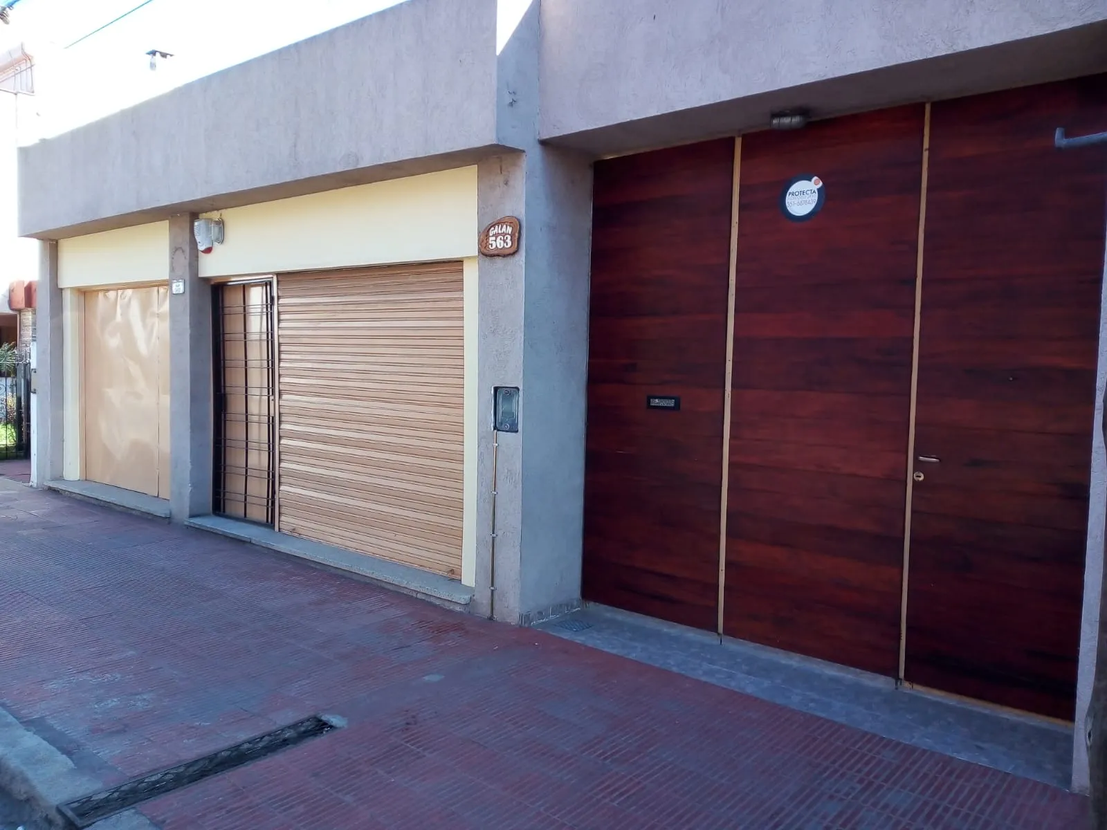 san Martin casa 2 dor  2 locales  dpto de un dor