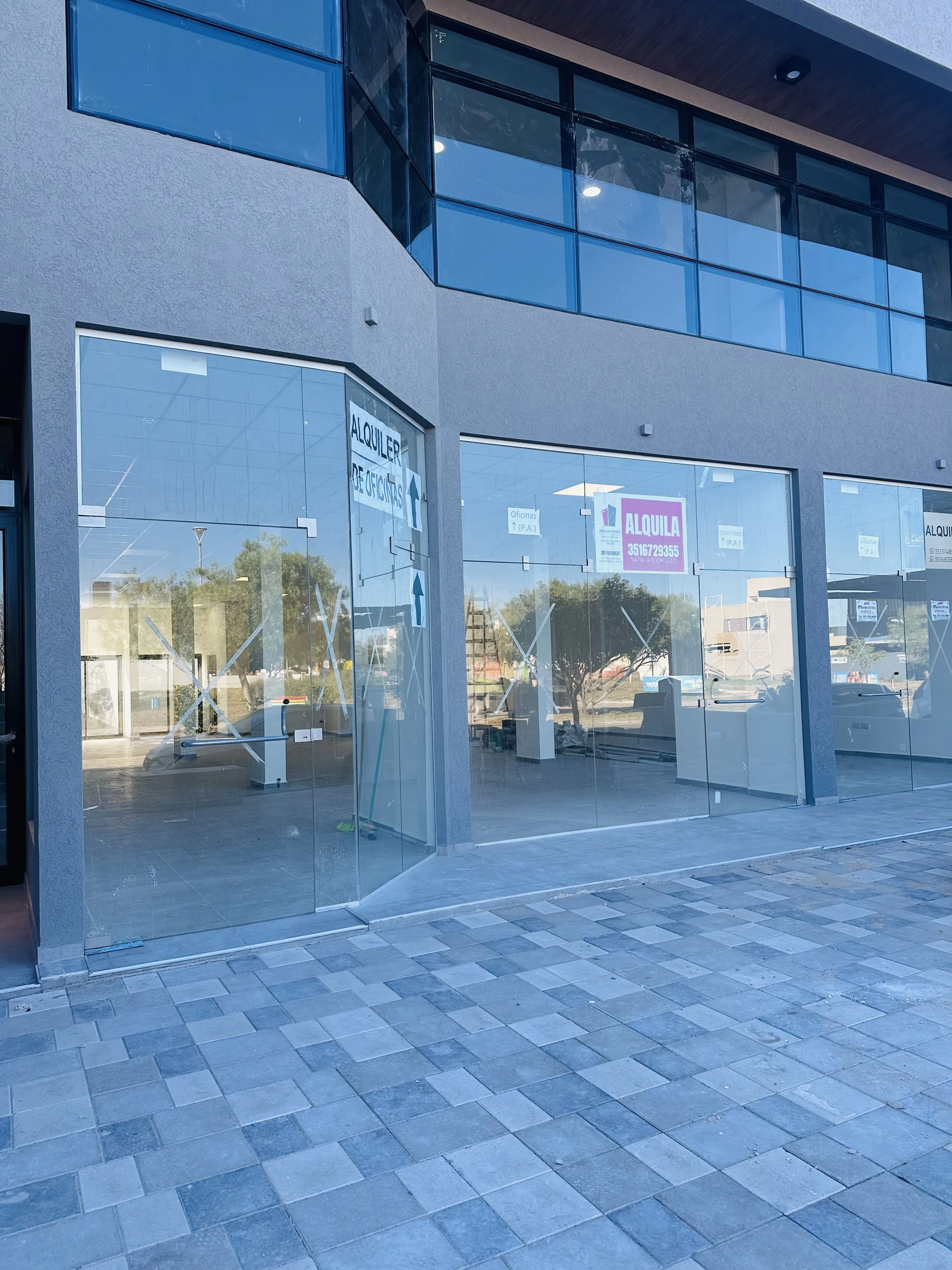 Local Comercial en Alquiler en Docta
