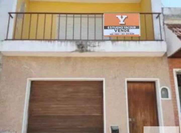 Terreno · 120m² · 4 Ambientes · 1 Cochera