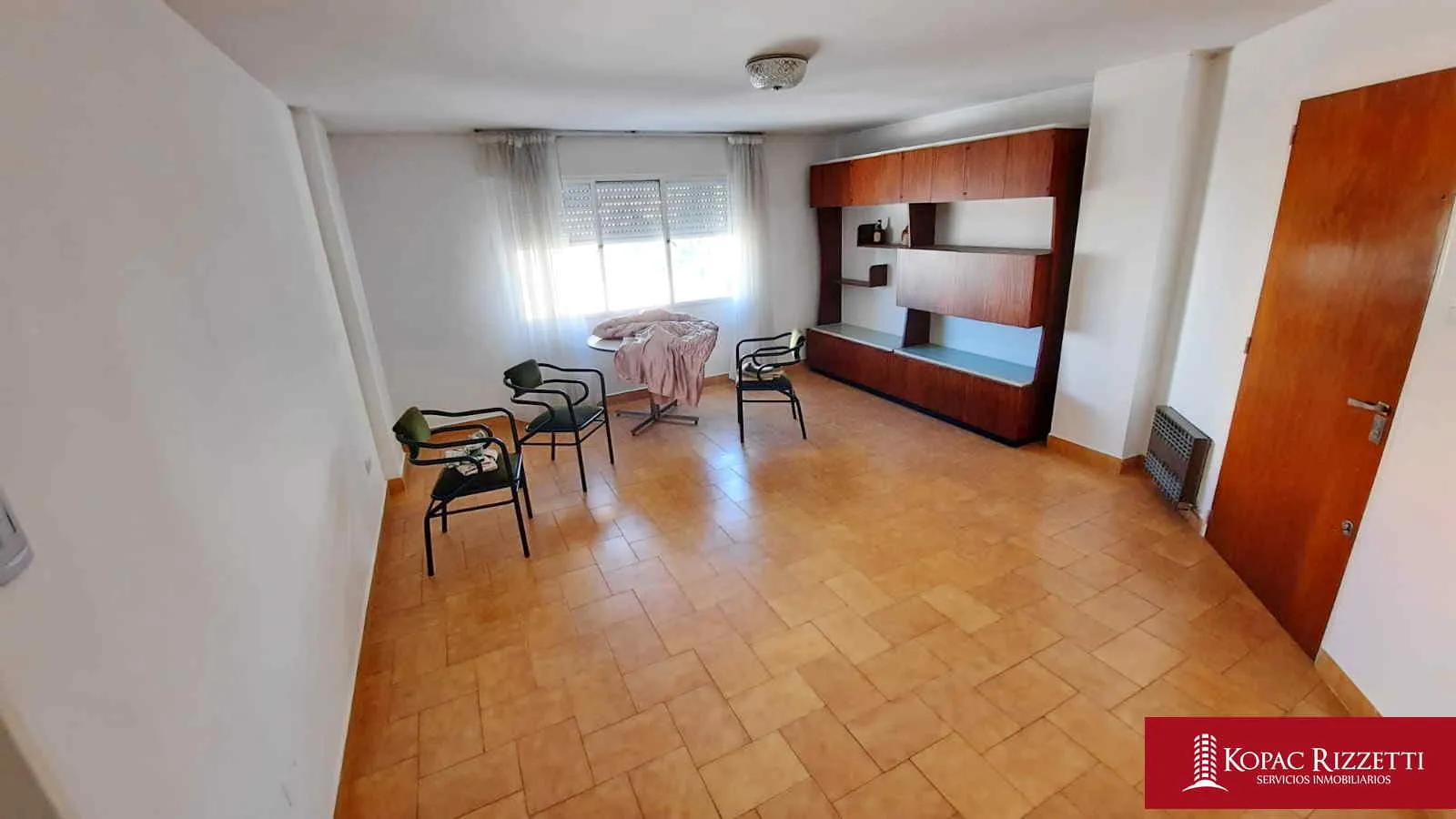 CENTRO (BV. MITRE 193) - ALQUILER DEPARTAMENTO 2 DORMITORIOS.