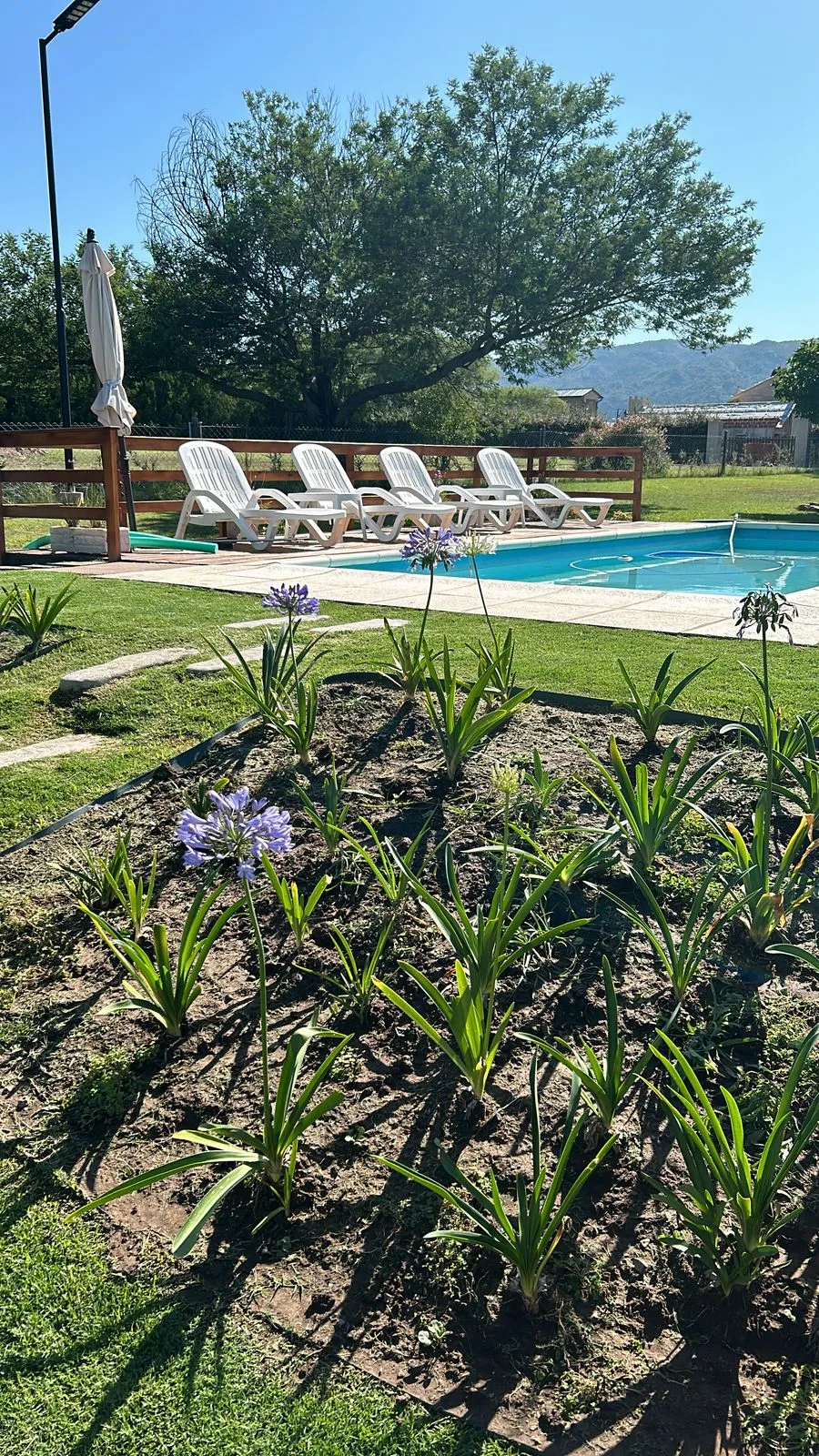 Cabaña con un hermoso de Terreno con pileta- Excelente entorno y vistas a la sie...