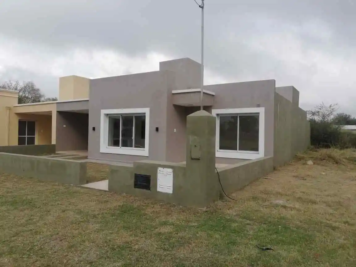 CASA EN VENTA- VILLA DEL TOTORAL