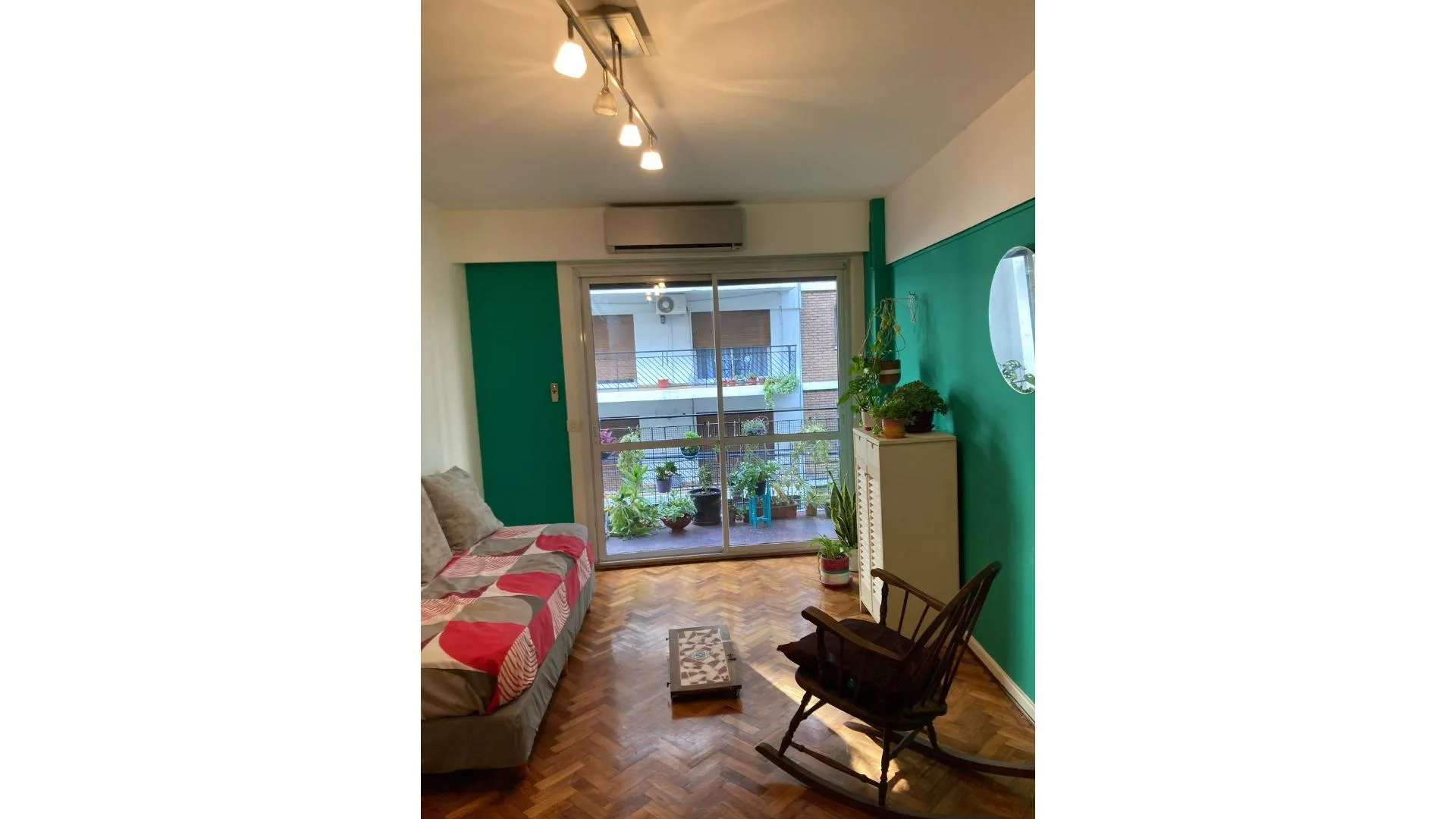 EXCELENTE DPTO 3 AMBIENTES C/DEPENDENCIA EN RECOLETA