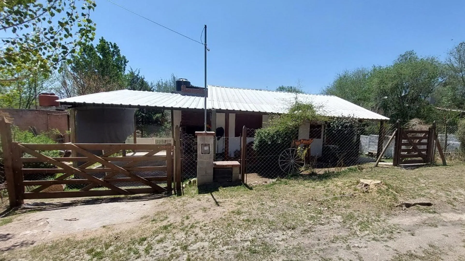 CASA EN VENTA!! SAN ANTONIO DE ARREDONDO!!