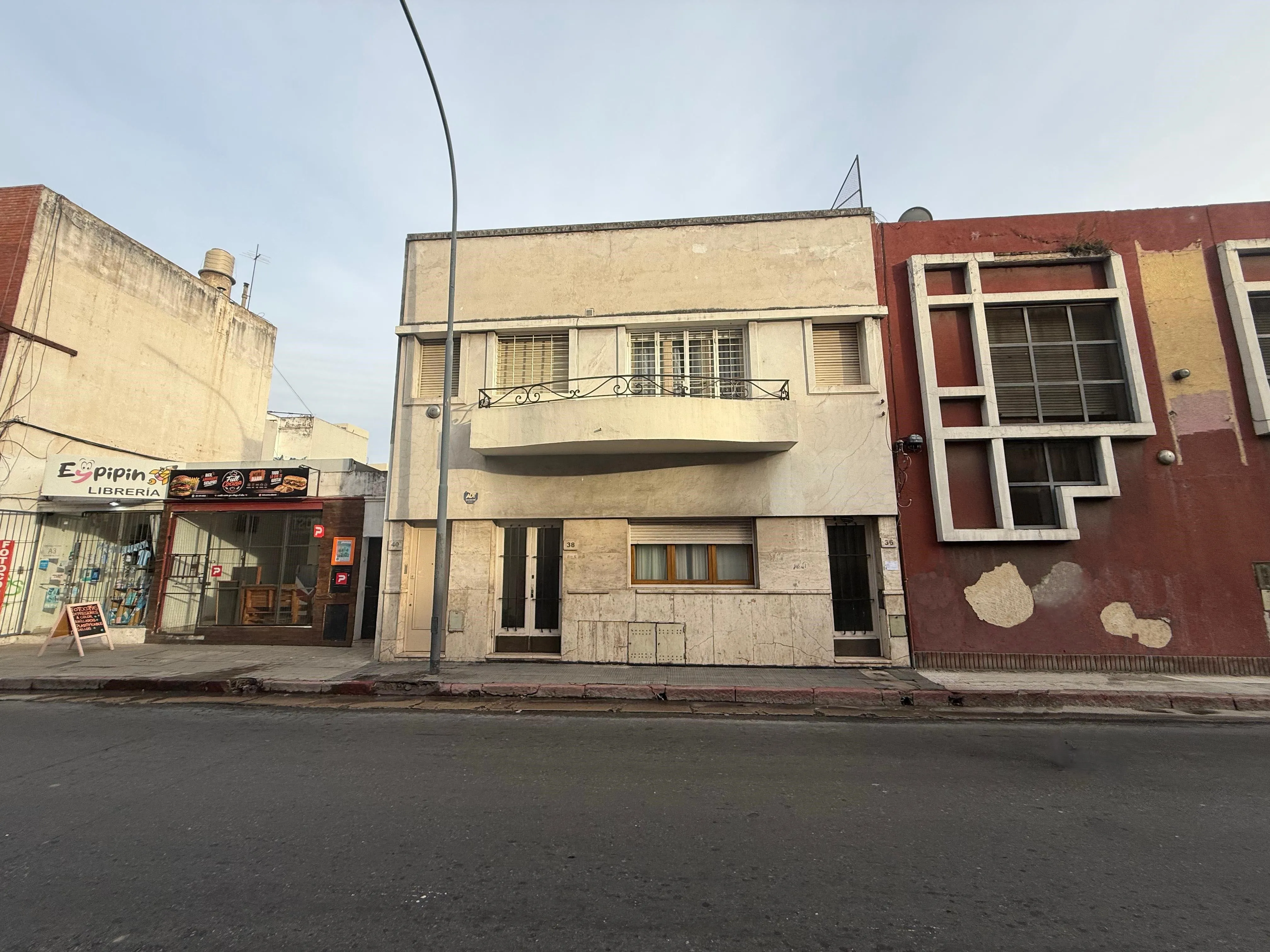 VENTA PH EN B° ALBERDI - 3 DORMITORIOS