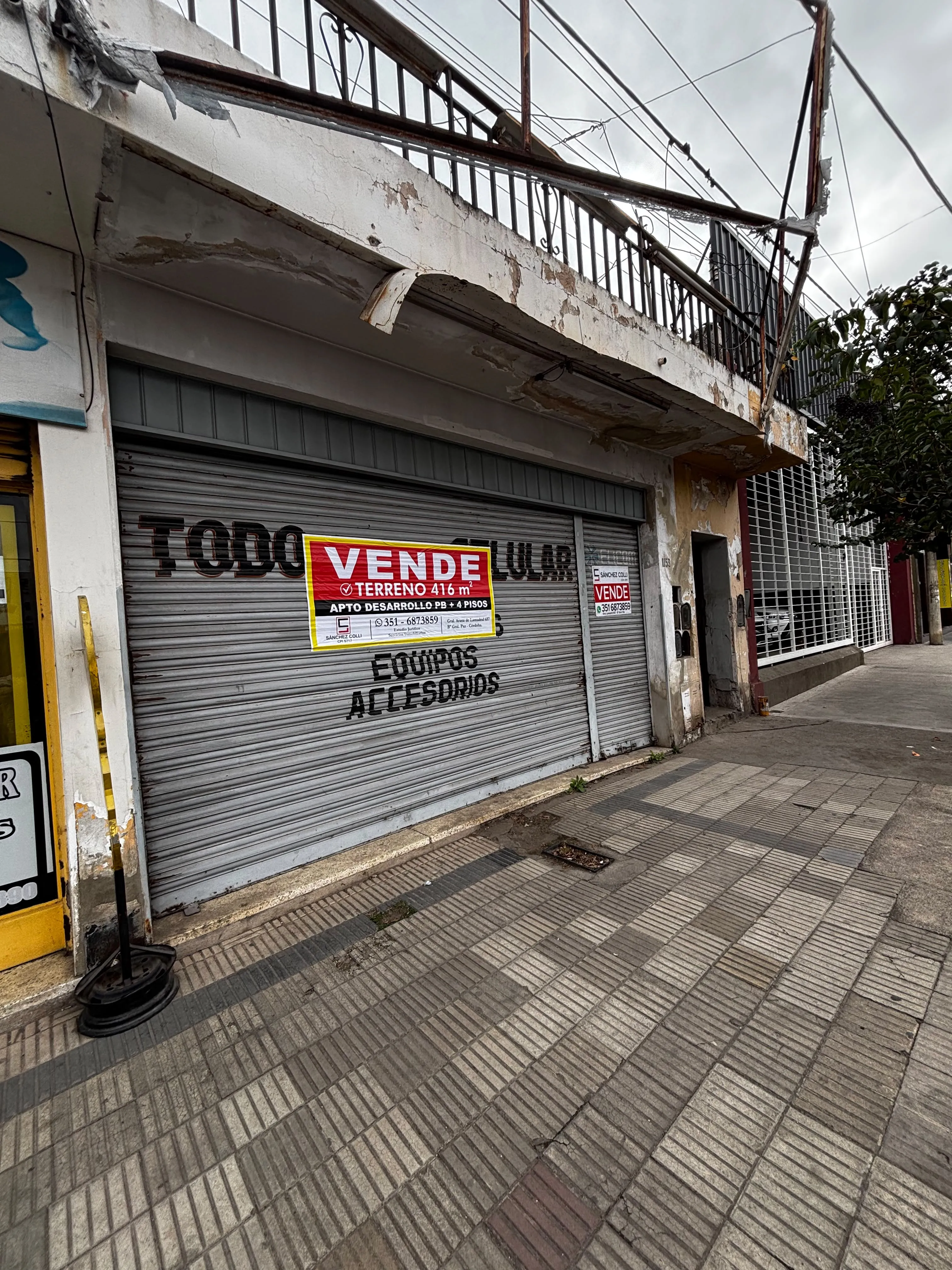 Av. Leandro N. Alem 1153 Lote de terreno  416 m²
