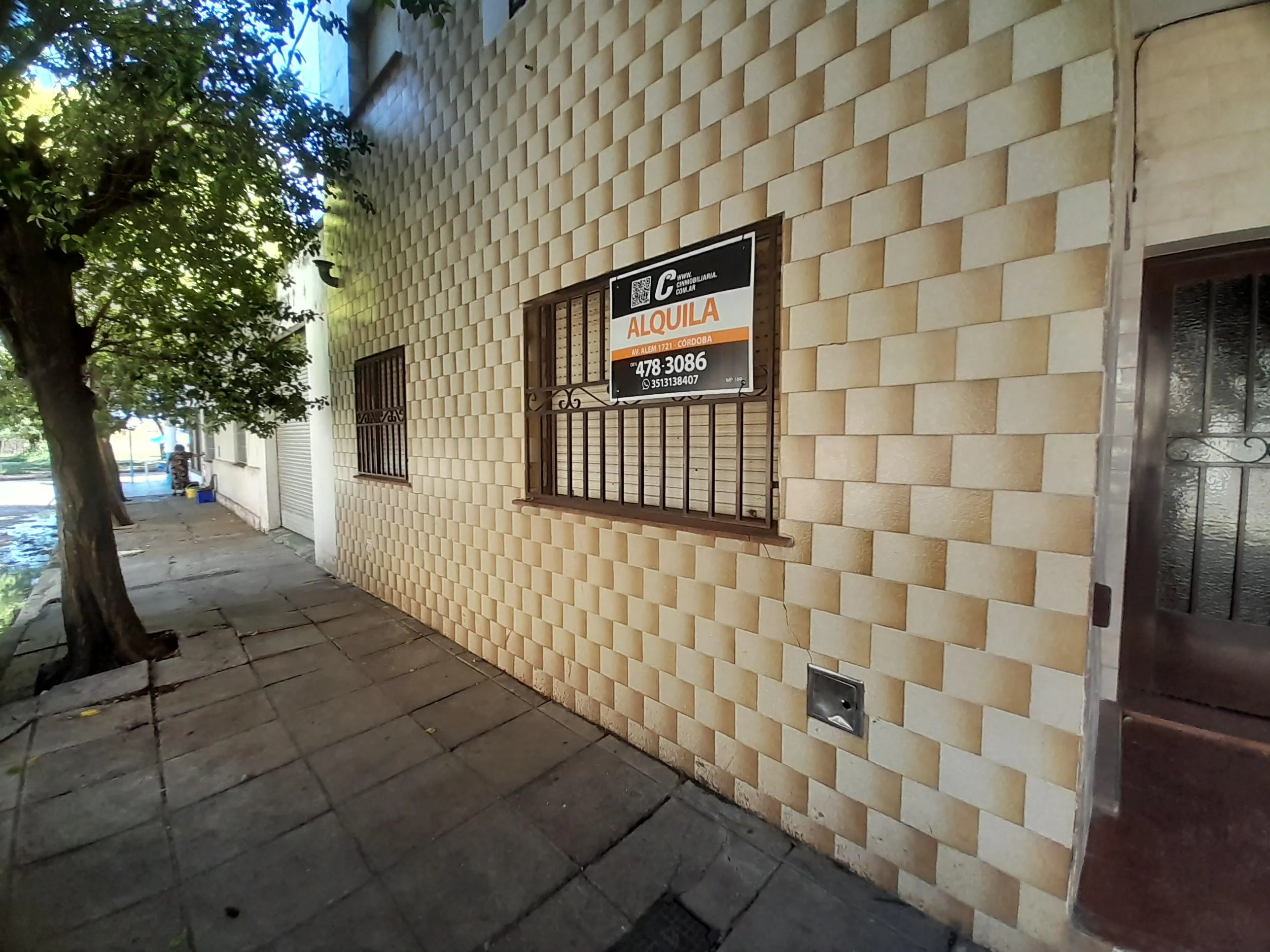 NUEVA ITALIA - CHILAVERT 1617 - DEPARTAMENTO 2 DORMITORIOS EN PLANTA BAJA EN ALQ...