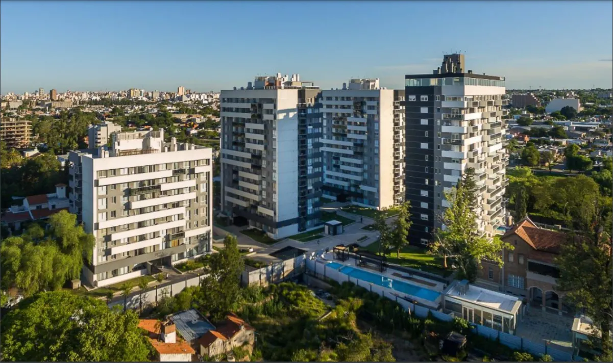 DARTAMENTO EN VENTA CONDOMINIO OPERA LUXURY BARRIO LAS ROSAS 3 DORM