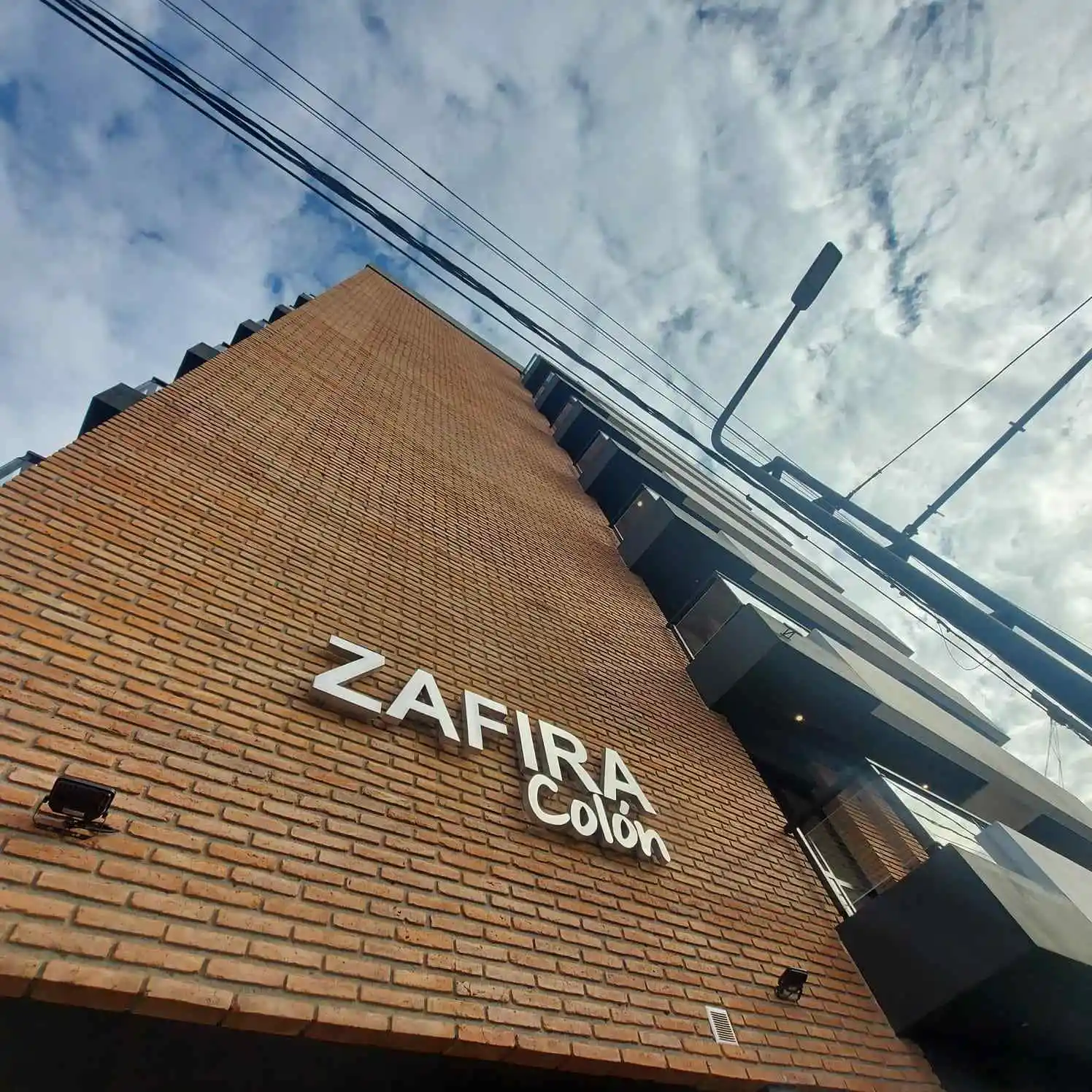 DEPARTAMENTO EN VENTA - ALBERDI - A ESTRENAR