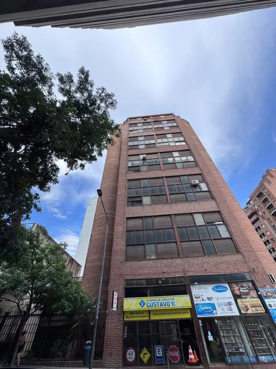 VENTA DEPARTAMENTO 2 DORMITORIOS CON TERRAZA NUEVA CORDOBA APTO CREDITO