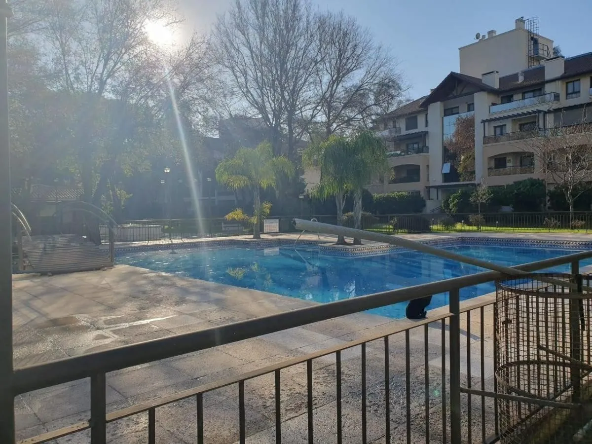 ¡Venta! Casonas del Norte - Dpto. 3 dormitorios con cochera - ¡CON ESCRITURA!