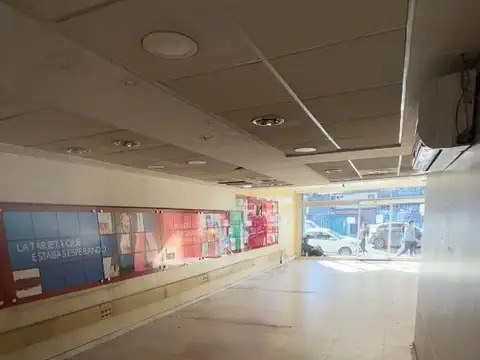 Local en Alquiler en Liniers, CABA