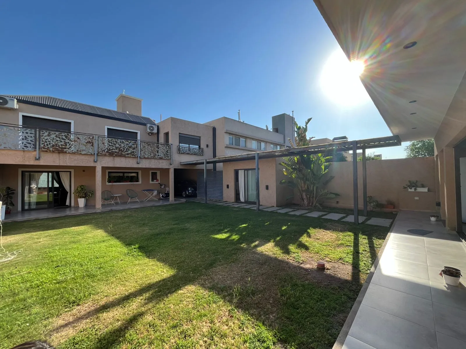 Jardin Claret - Gran Oportunidad Venta Casa 3 Dormtorios + Quincho C/ Asador - B