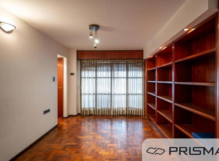 Departamento · 126m² · 7 Ambientes · 1 Cochera