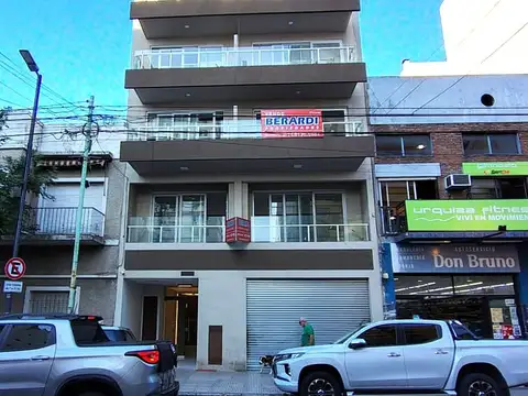 Departamento en Alquiler en Villa Pueyrredon, Capital Federal
