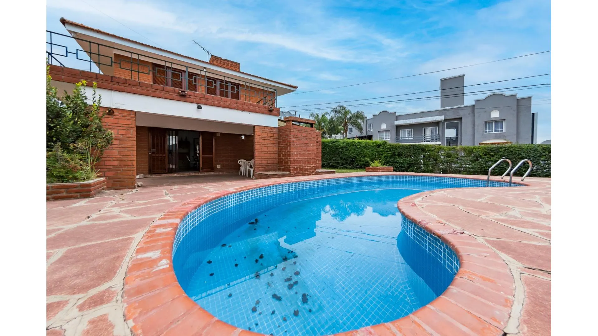 Hermosa Casa con PILETA en VENTA en Villa Carlos Paz