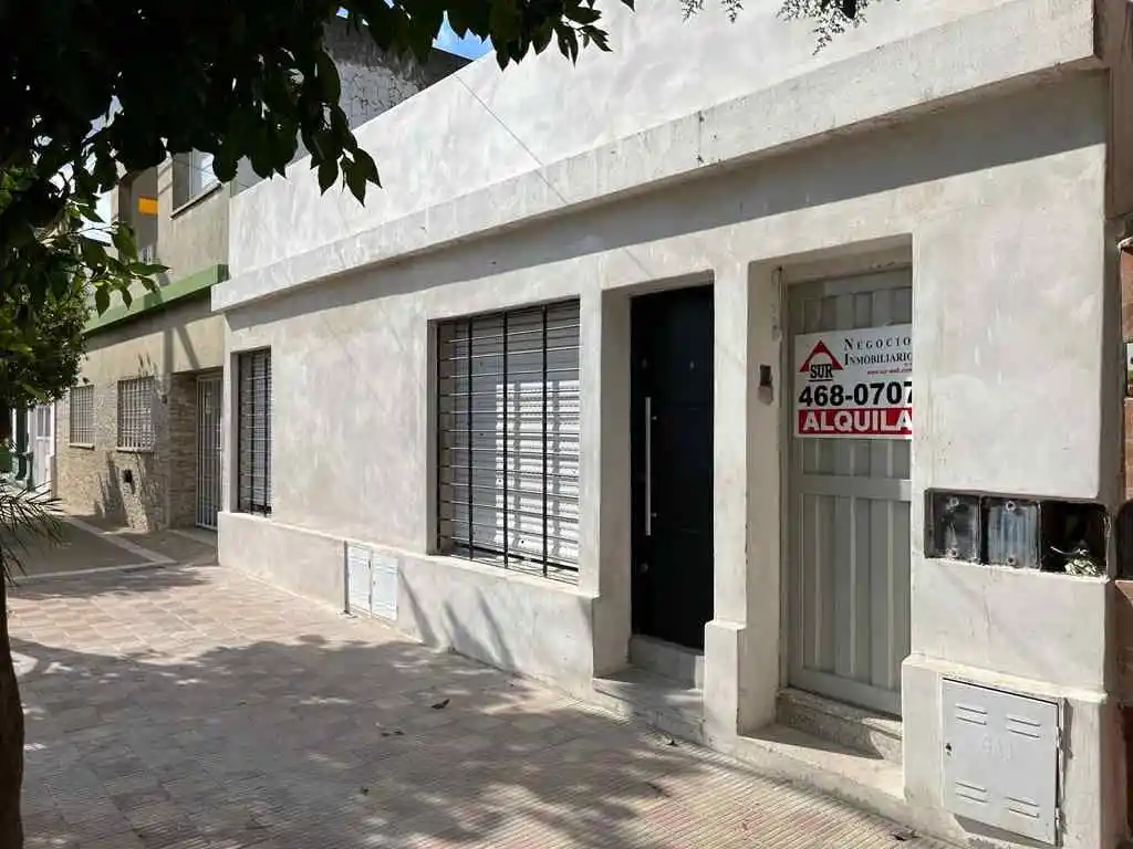 TRES UNIDADES, DEPARTAMENTOS  EN GENERAL BUSTOS DOS DORMITORIOS