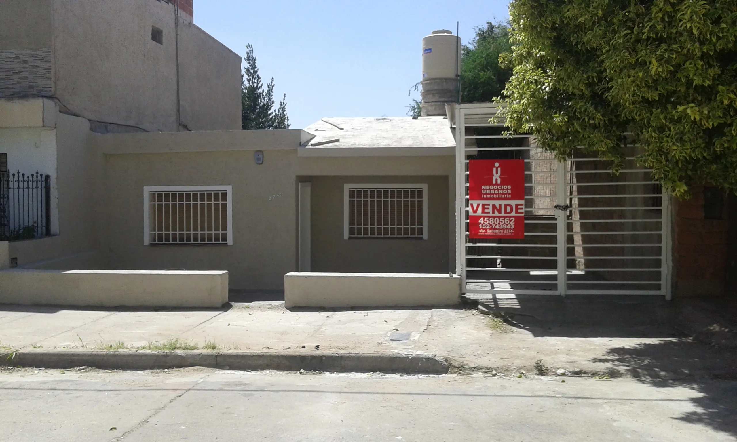 VENTA Bº RIVADAVIA GUIDO SPANO 2743 2 DOR A MTS SABATTINI