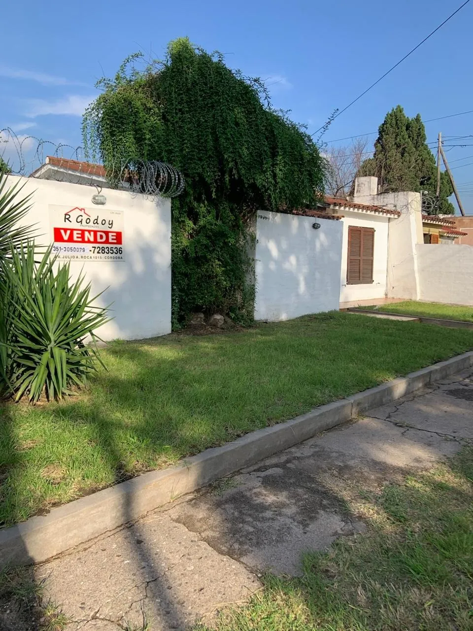 VENDO HERMOSA CASA