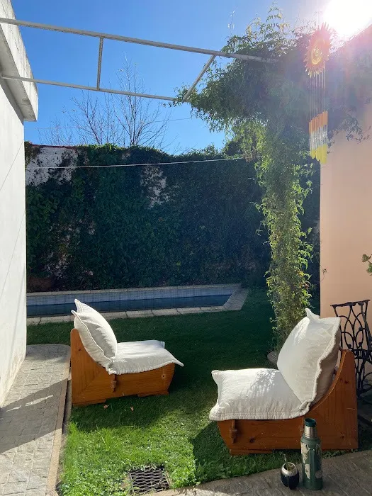 CASA EN VENTA 3 DORMITORIOS B°ZUMARAN - PILETA