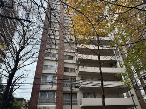 Departamento en Venta en Acassuso Vias  /  Santa Fe, Acassuso
