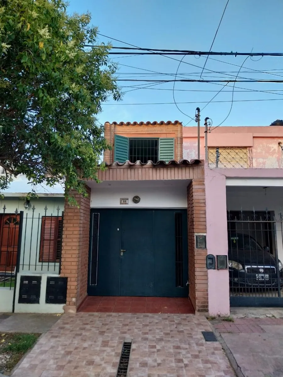 Se vende propiedad, en barrio Residencial Américal