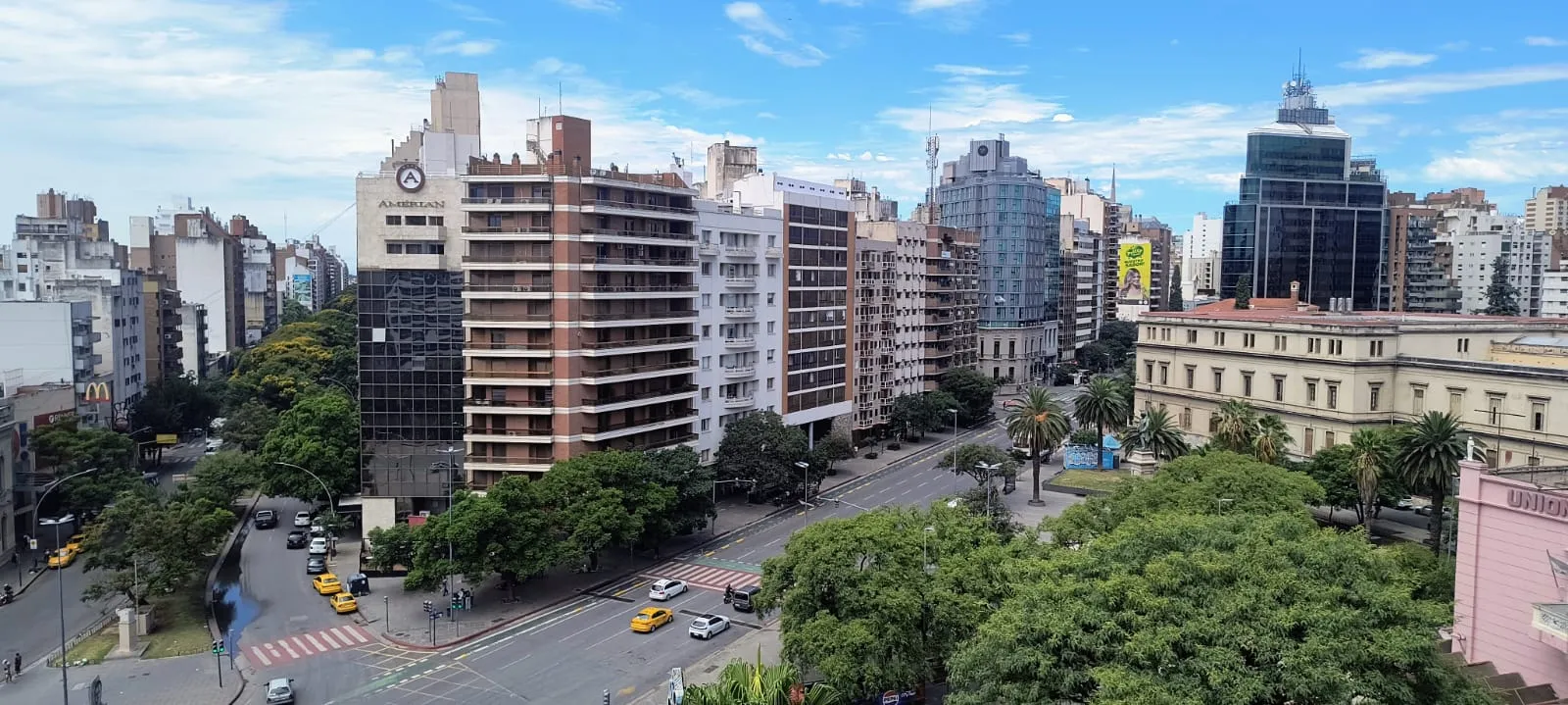 NUEVA CORDOBA: AMPLIO DEPTO DE 2 DORMITORIOS FRENTE AL PATIO OLMOS CON UNA EXCEL...