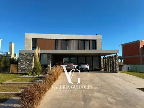 Casa en Venta en El Cantón - Barrio Golf, Countries y Barrios Cerrados en Escobar