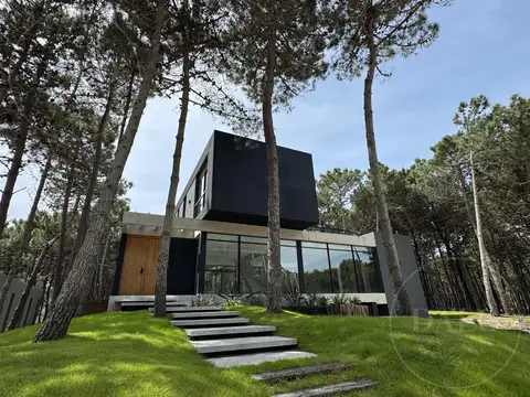 Casa en Venta en Villarobles, Pinamar