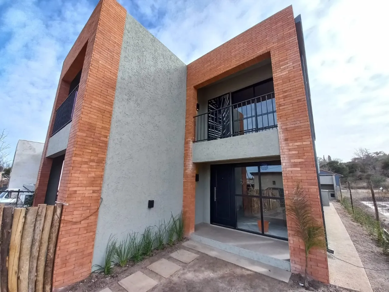 Oportunidad! Duplex A Estrenar En La Cumbre Financiado