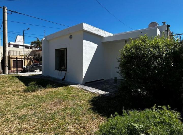 Casa · 175m² · 4 Ambientes · 1 Cochera