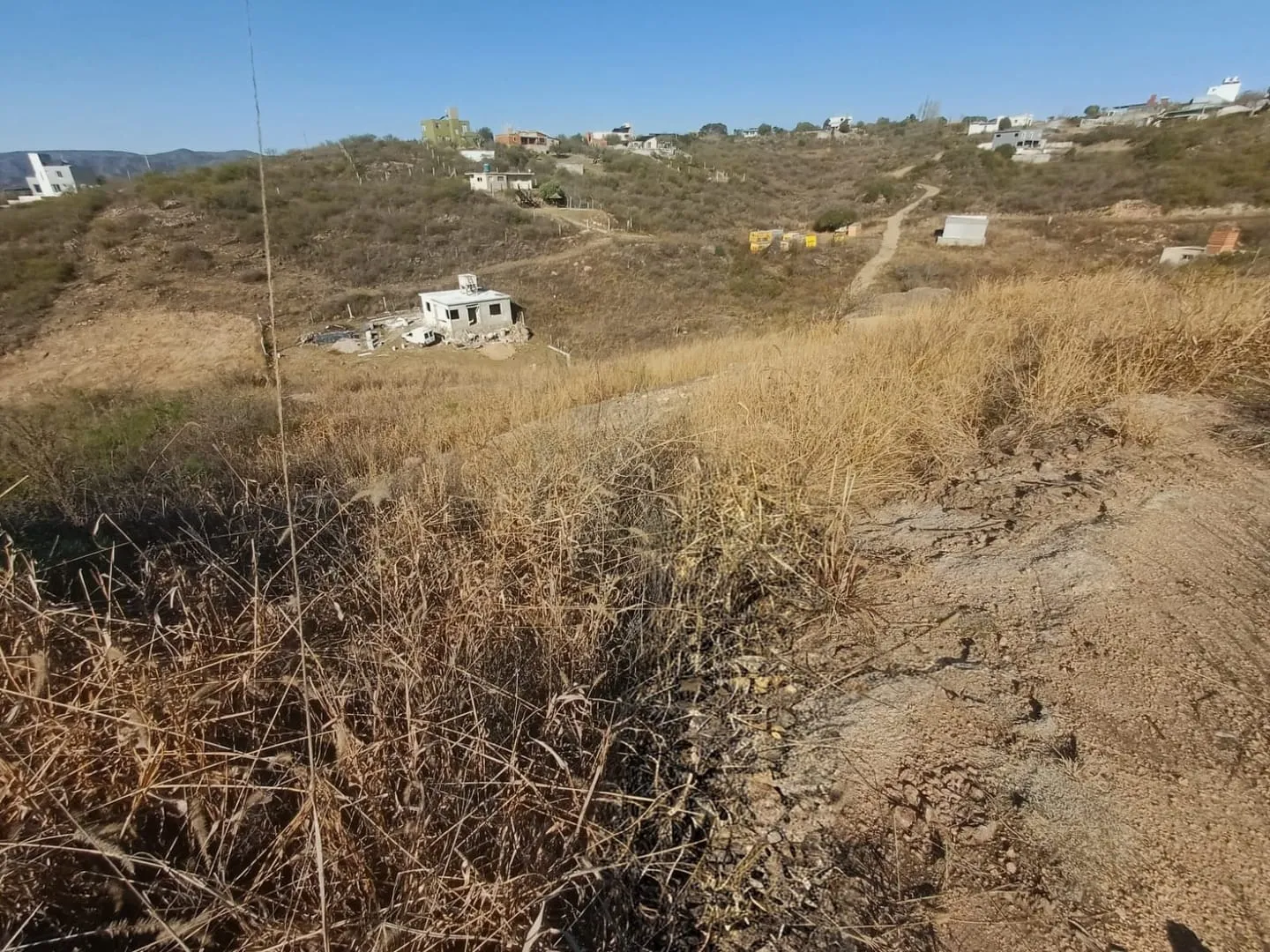 Venta de dos lotes continuos en Barrio Vistas del Lago, Villa del Lago, Villa Ca...