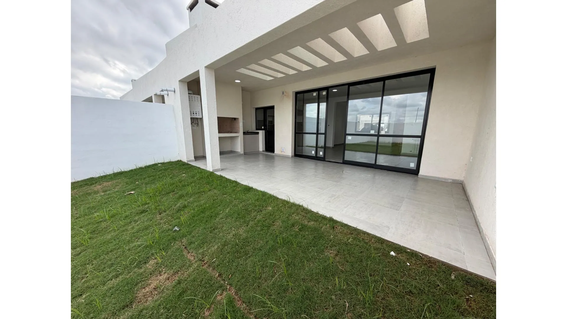 Duplex en ALQUILER Barrio San Guillermo camino San Carlos