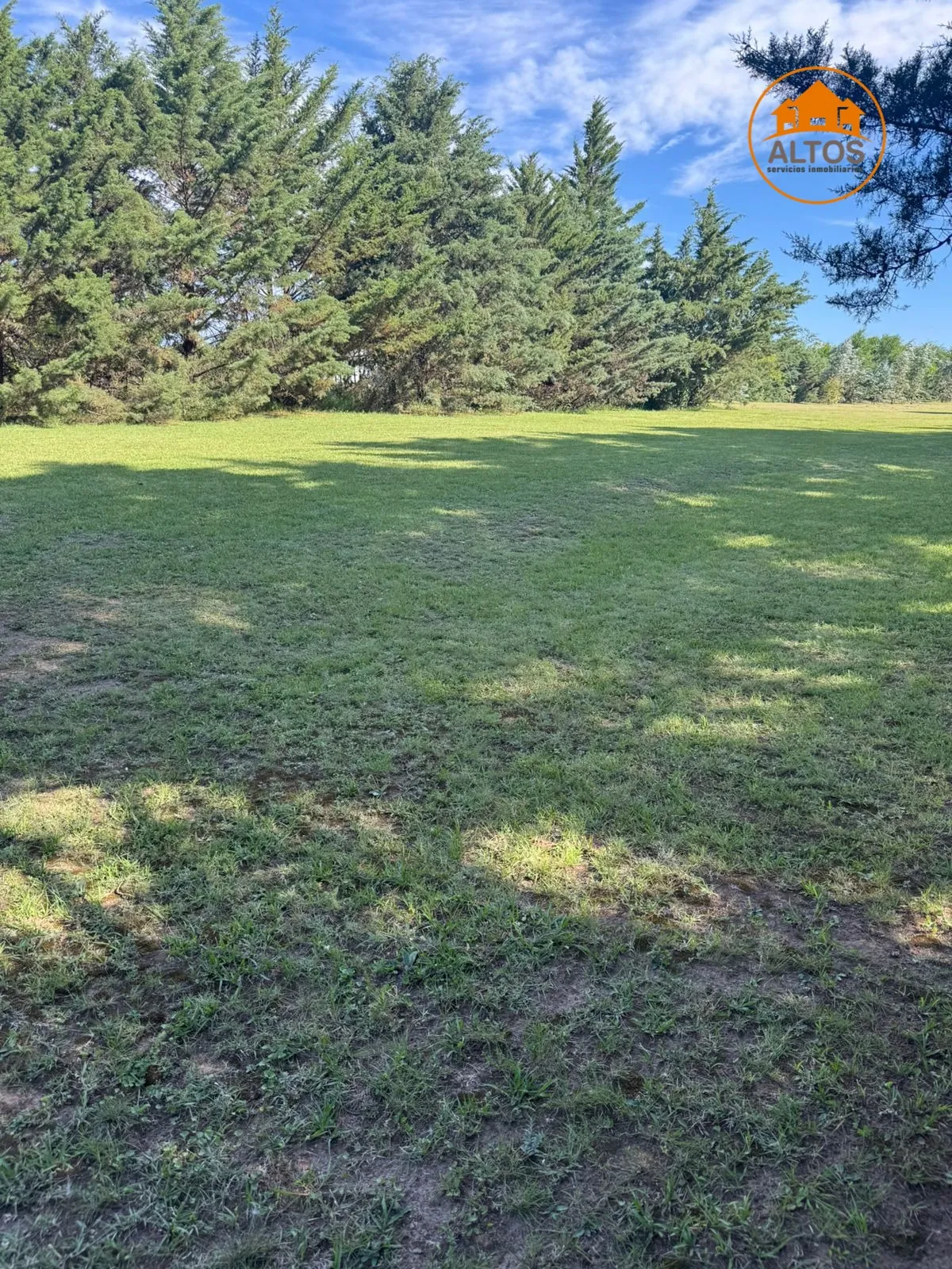 LOS REARTES-TERRENO 1.057M2-PAMPA DE LOS REARTES- SERVICIOS Y ESCRITUR-CORDOBA