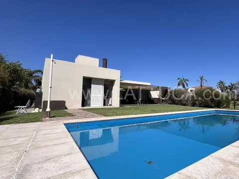 Casa en Venta en Funes, Rosario
