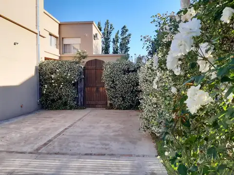Casa en Venta en Fisherton, Rosario