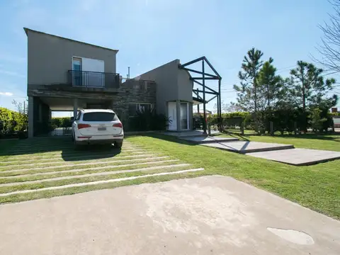 Casa en Venta en Las Almenas, Countries y Barrios Cerrados en Santo Tome