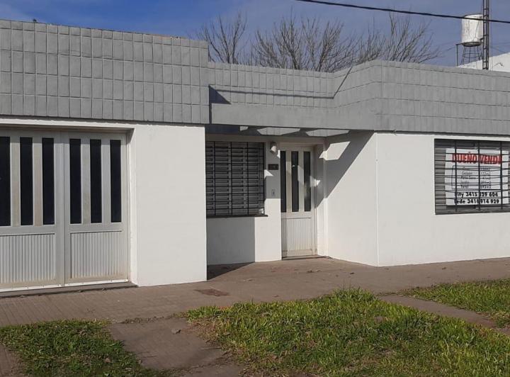 Casa · 256m² · 6 Ambientes · 1 Cochera