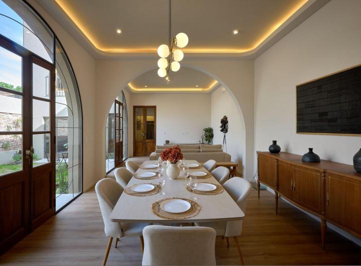 Casa · 204m² · 4 Ambientes · 1 Cochera