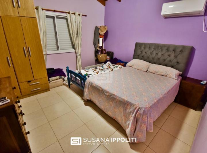 Casa · 90m² · 2 Dormitorios · 2 Cocheras