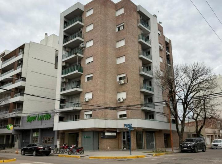 Departamento · 66m² · 3 Ambientes · 1 Cochera