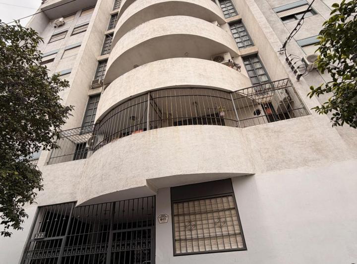 Departamento · 77m² · 5 Ambientes