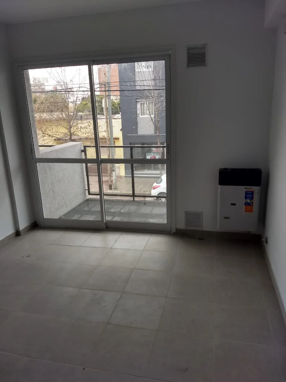 ALTO ALBERDI S/DEAN FUNES 2° PISO C/BALCON 1 DORM 1 BAÑO  EXCELENTE