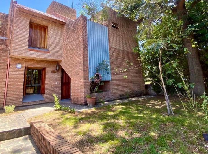 Departamento · 112m² · 8 Ambientes · 1 Cochera