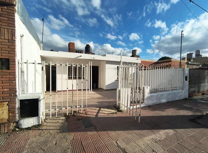 Casa · 119m² · 4 Ambientes · 1 Cochera