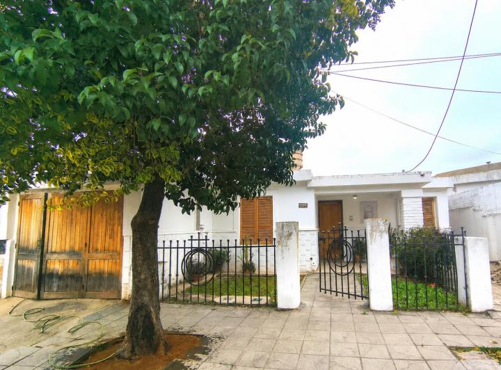 Casa · 150m² · 7 Ambientes · 1 Cochera
