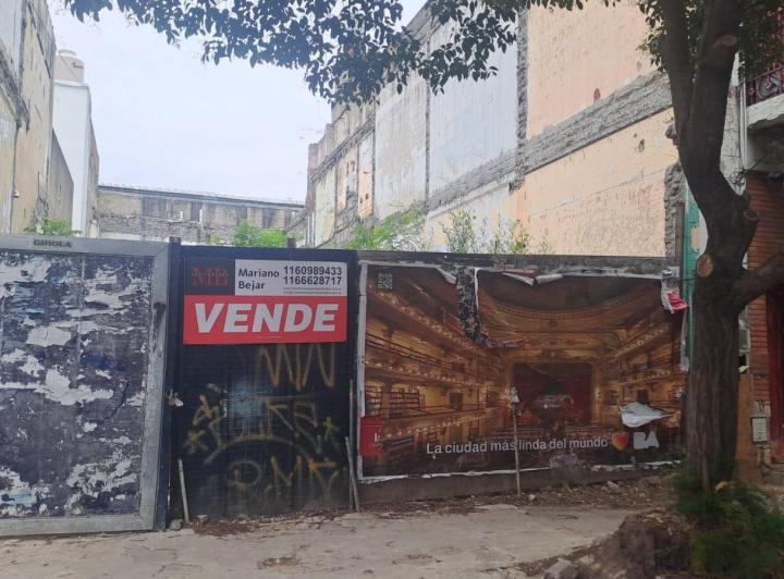 Terreno · 255m²