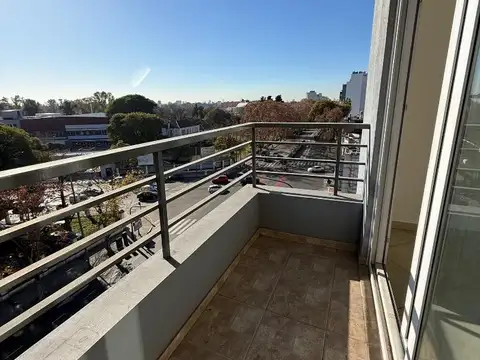 Departamento en Alquiler en Villa del Parque, Capital Federal